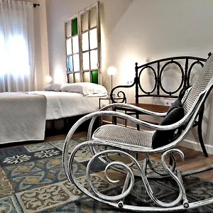  Homestay Urban El Postigo Spain