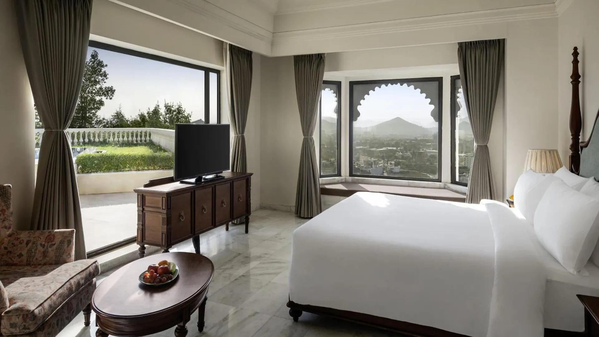 Hotel Bhairavgarh Palace Udaipur
