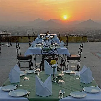 Bhairavgarh Palace Udaipur 4*,